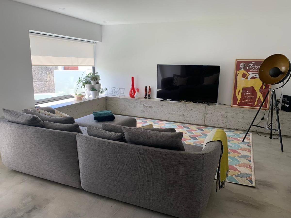 A Casa Do Abilio Em *